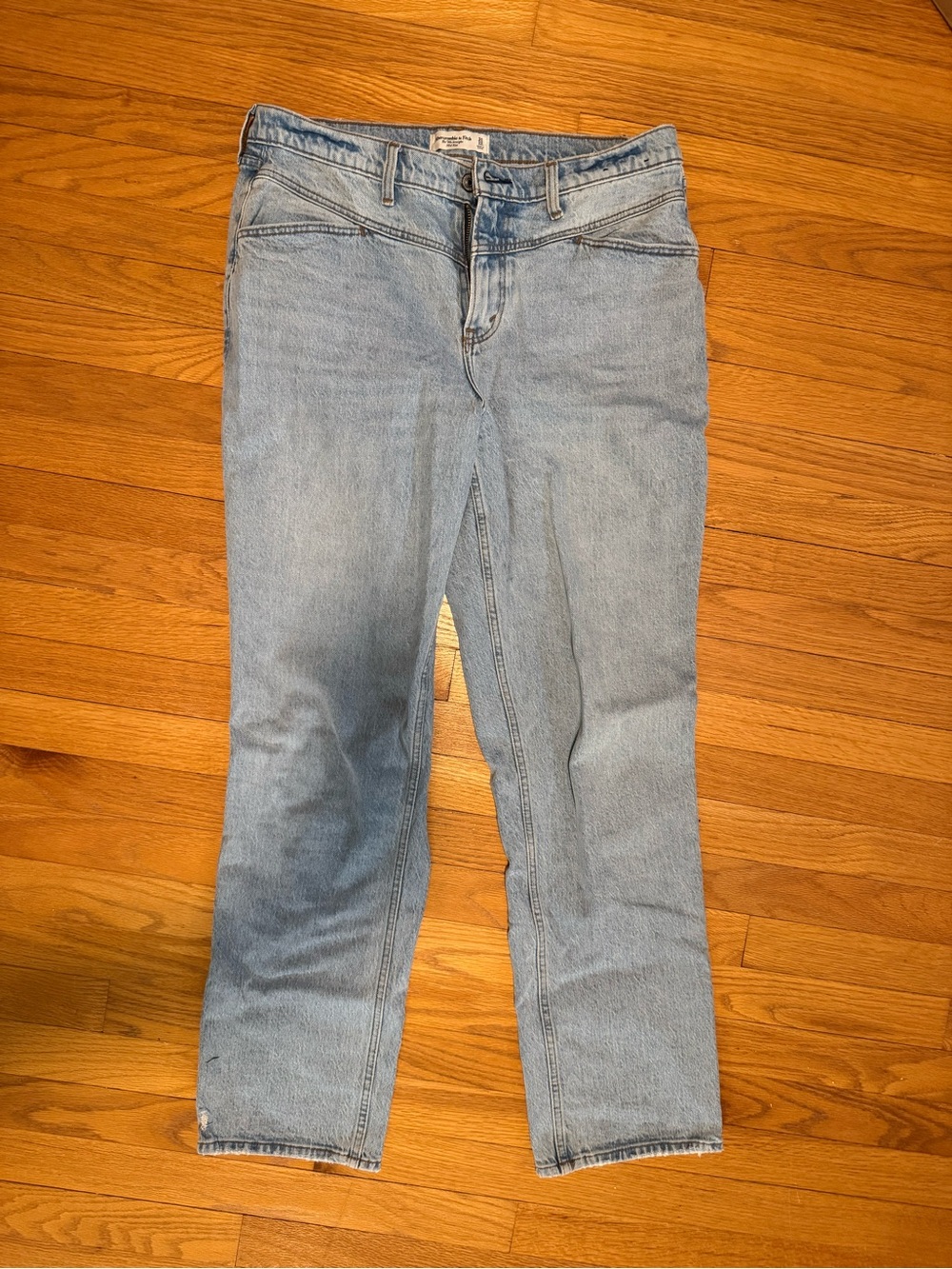 Abercrombie 90’s Straight Mid Rise Jeans - Curve Love 12 Long